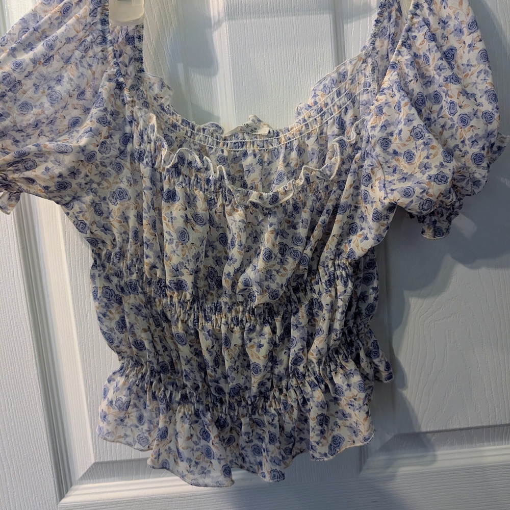 Floral Ruffle Blouse in Blue and White